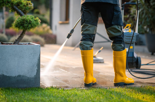 Pressure Washing Brick in Athens, TX